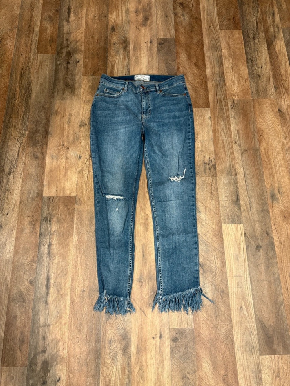 Free People Great Heights Frayed Skinny Jeans Slim Fit Women's Sz W 29